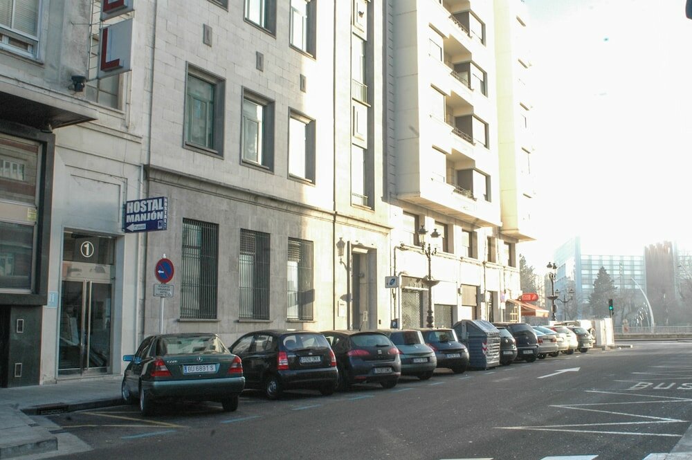 Фото Hostal Manjón