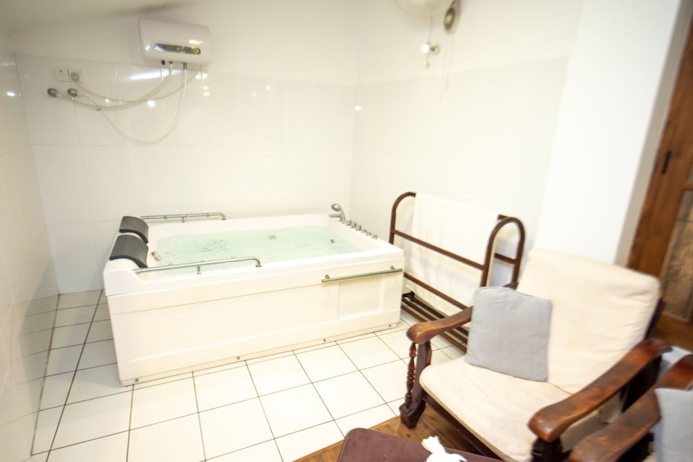 Фото New Old Dutch House - Galle Fort