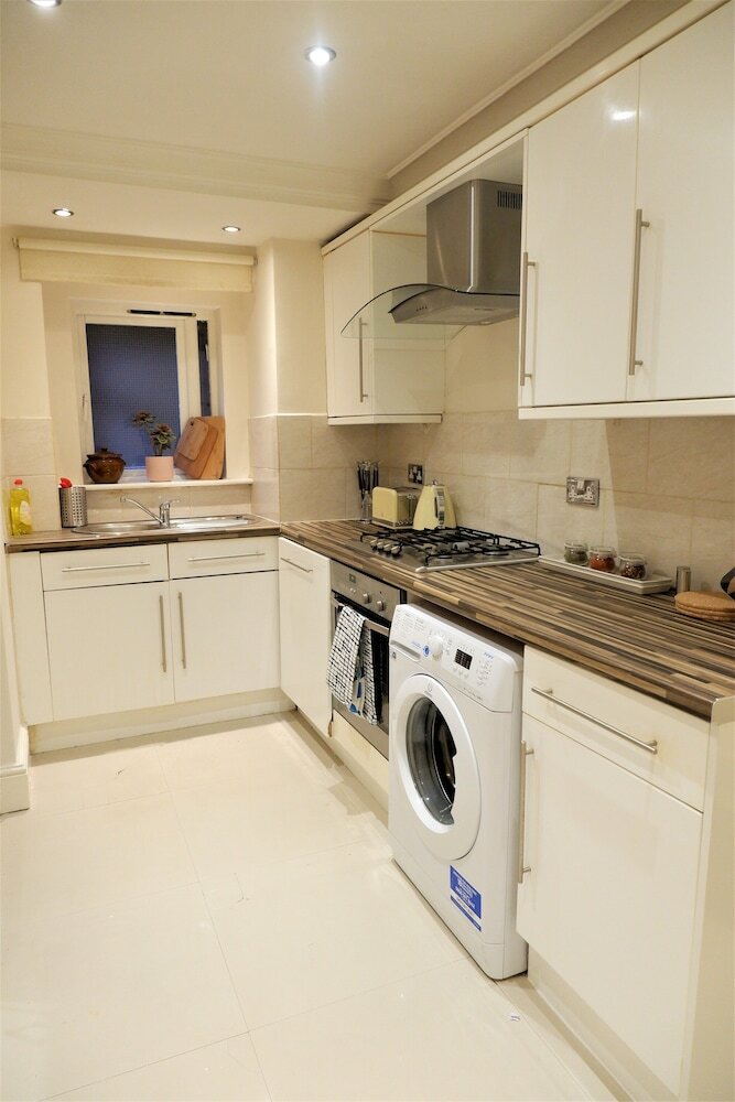 Фото Oxford Apartments