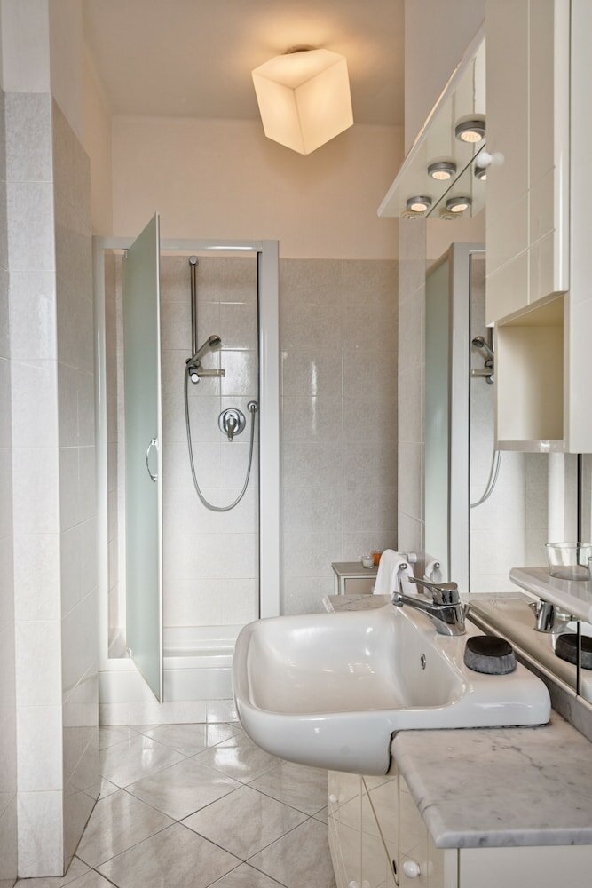 Фото Toc-Toc Apartment a 10 min dall'Ospedale Maria Vittoria