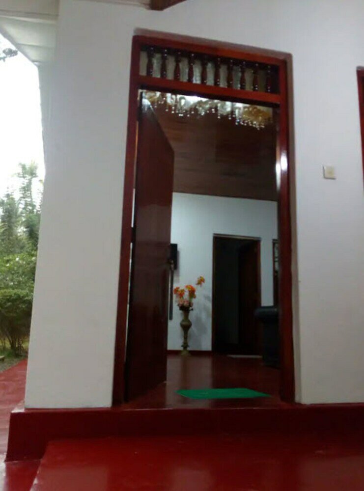 Фото Cocos Villa Hikkaduwa
