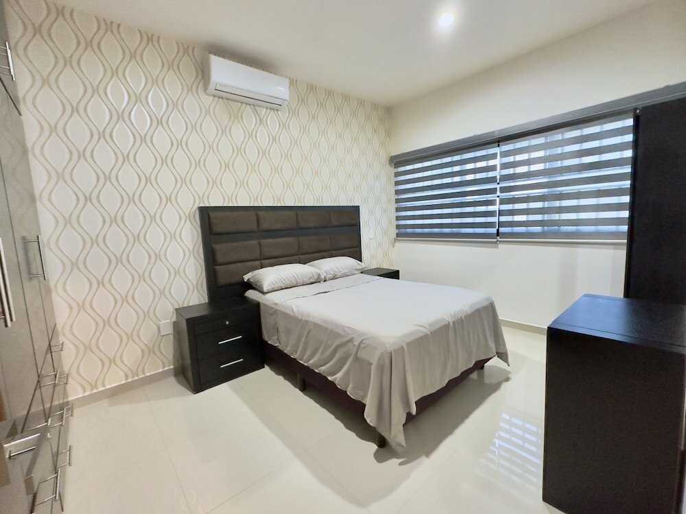 Фото Madeira Apartments