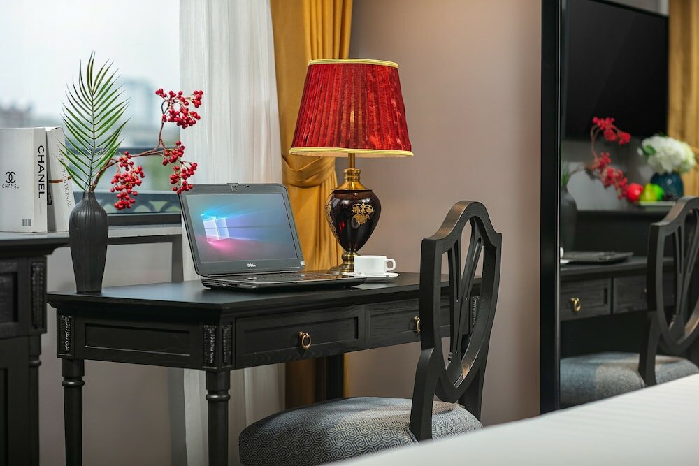 Фото L'Heritage Hotel