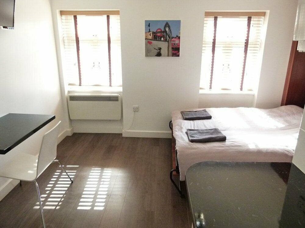 Hotel Ss Property Hub - City of London Studio Apartment 3, London, photo