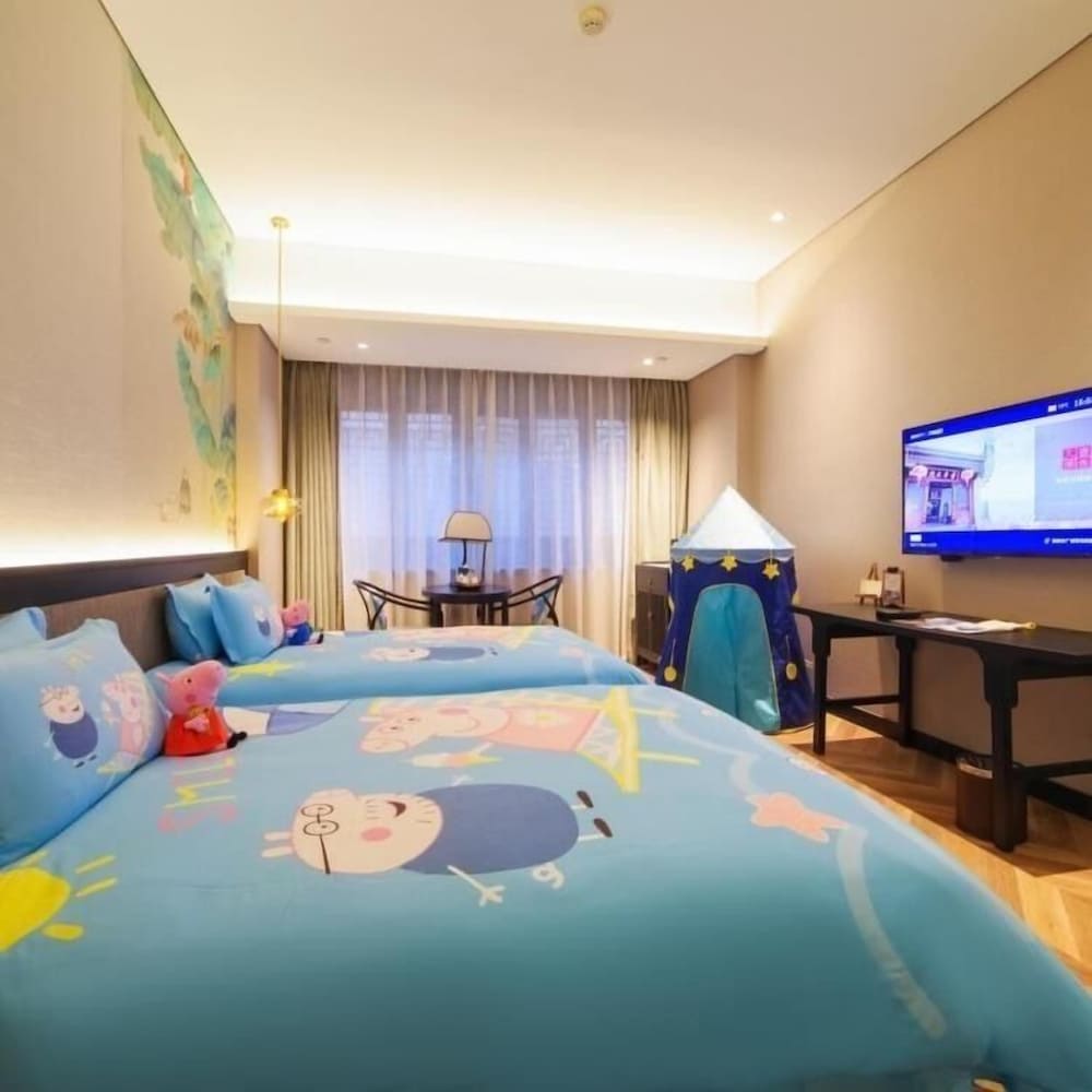 Фото Sanfang Qixiang Shuxiang Wenru Hotel