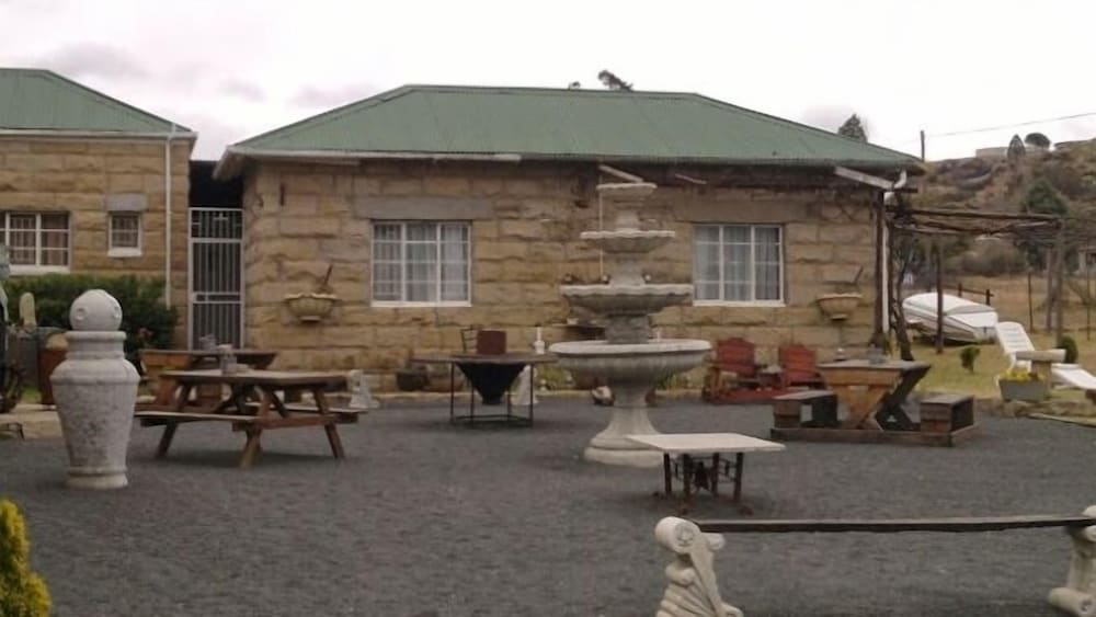 Фото Rosenhof Country Lodge