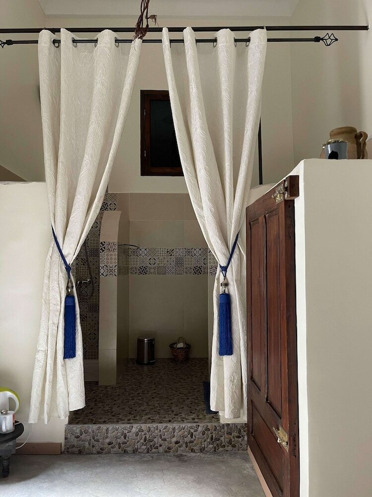 Фото Riad Alqimam