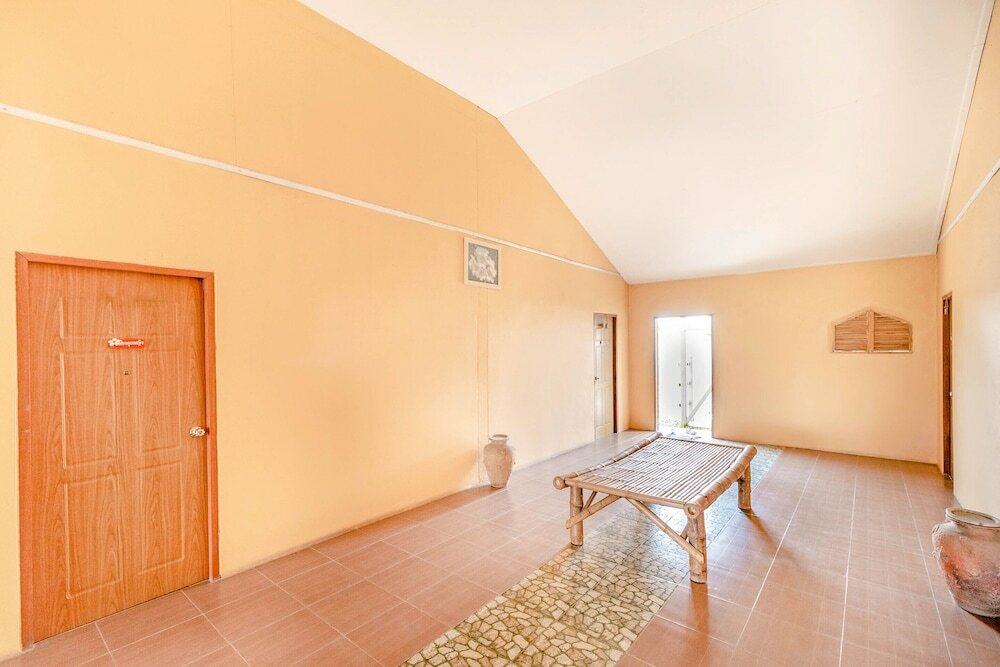 Фото Oyo 722 i Oun Inn