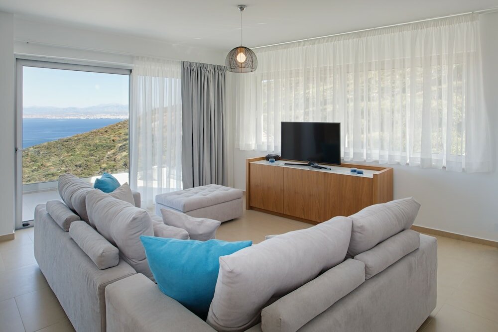 Фото Luxury Suite Thalia - Amazing Sea View