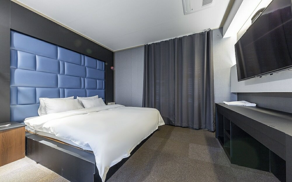 Фото Anseong U-stay Motel