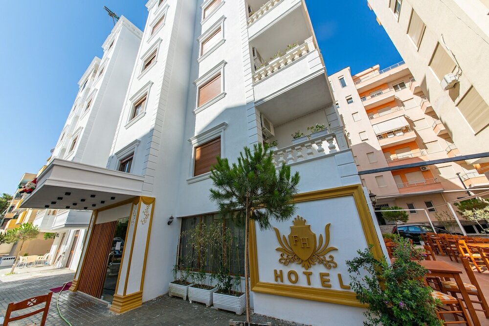 Фото отеля 1