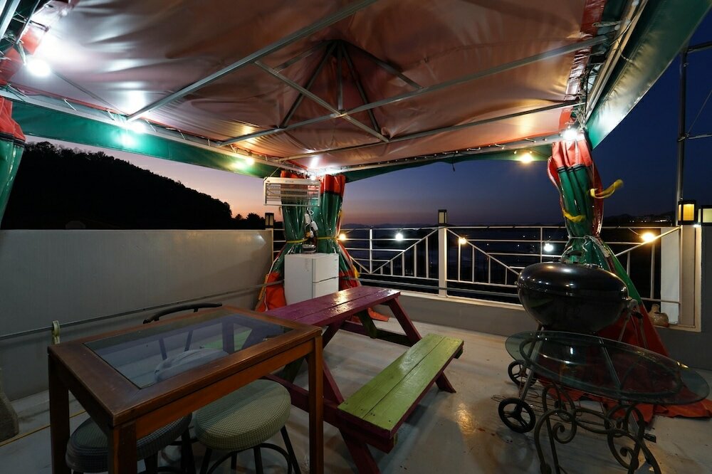 Фото Yeosu Artist Pension