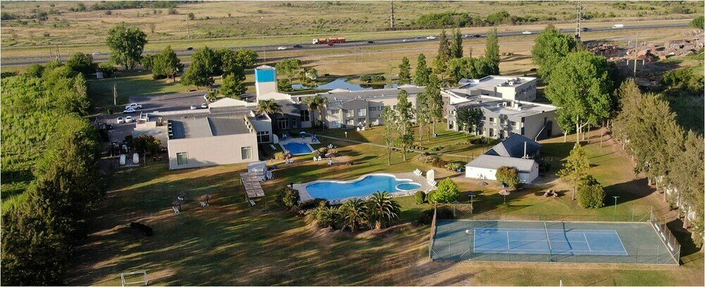 Фото Wyndham Garden Campana