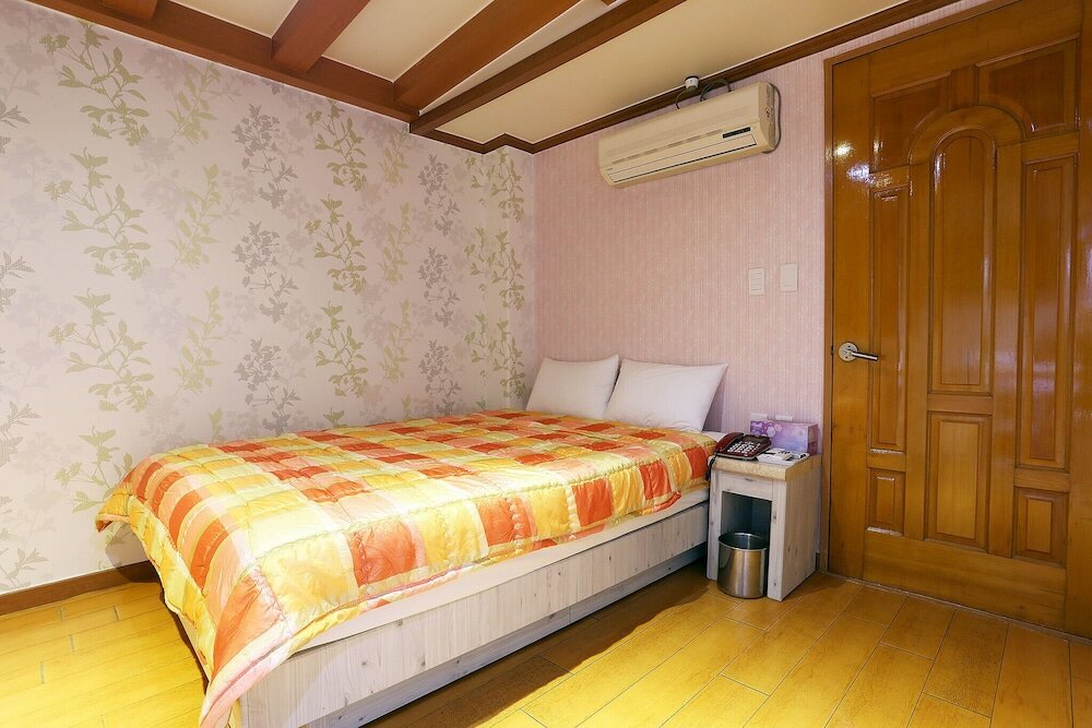 Фото Jongno City Days Inn Hotel