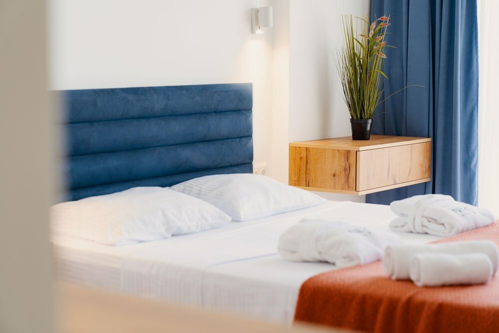 Фото Next Orange Hotel