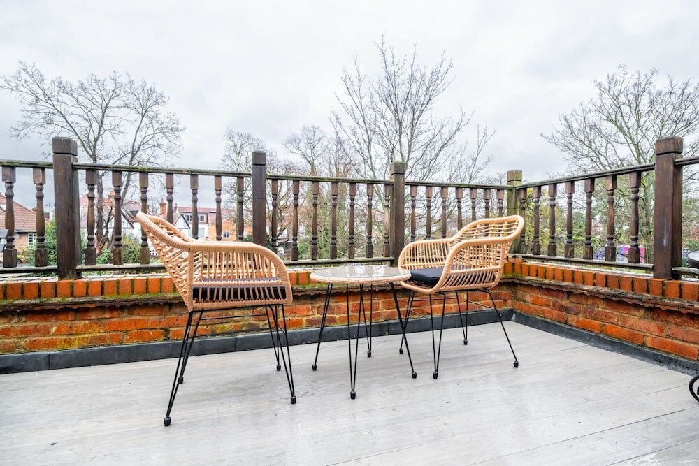 Фото Inviting 1bd Flat With Lovely Balcony - Willesden