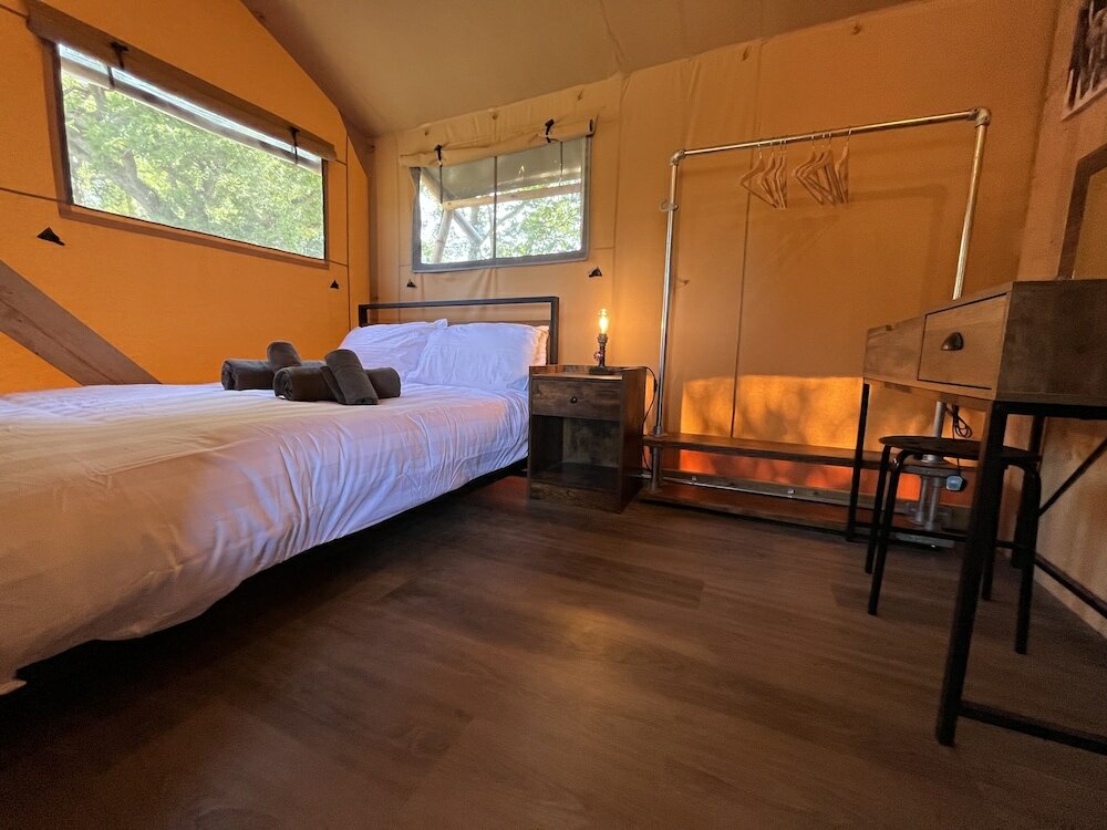 Фото Jungle Book Safari Tent