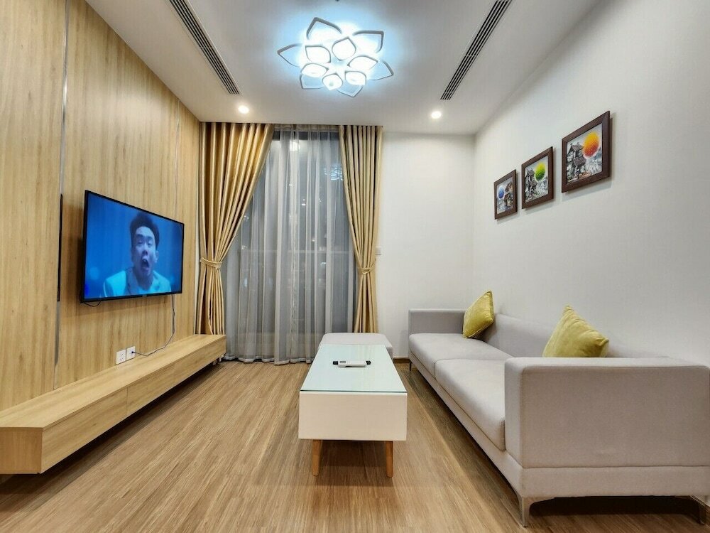 Фото Vinhome Skylake Luxury Apartment