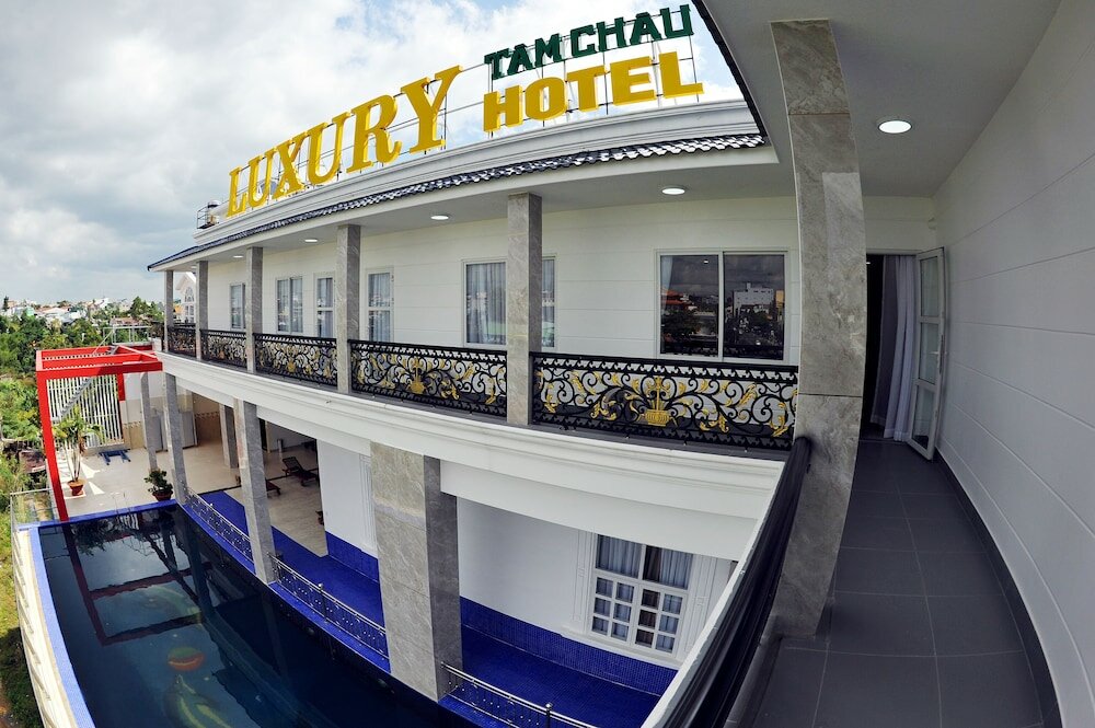 Фото Tam Chau Luxury Hotel