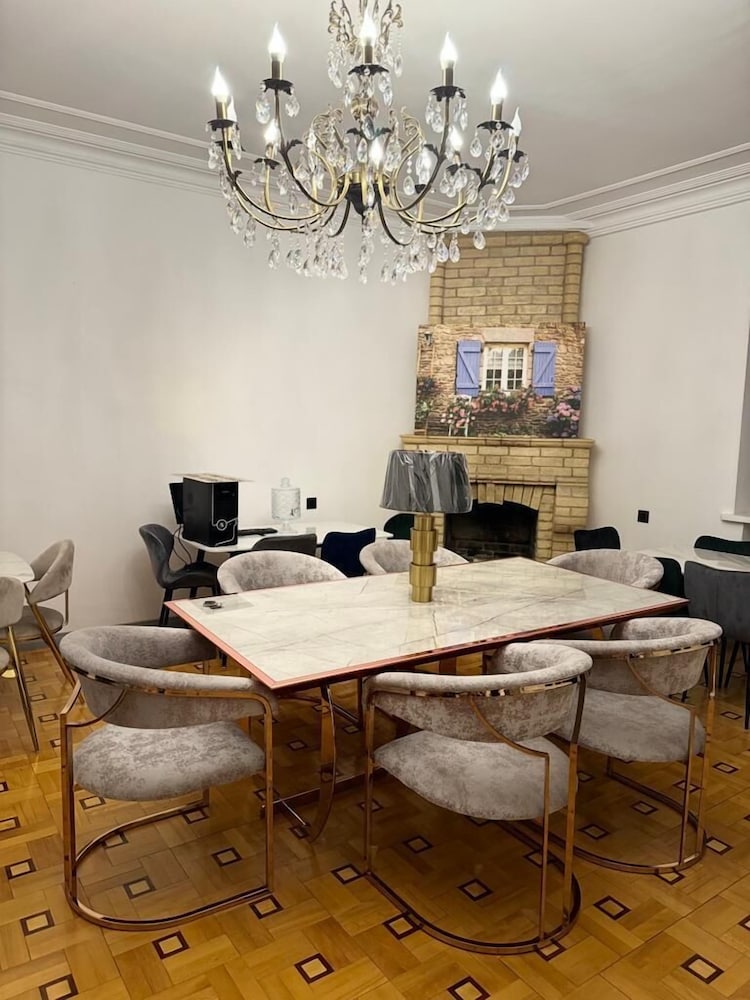 Фото Mansion Hotel Yerevan