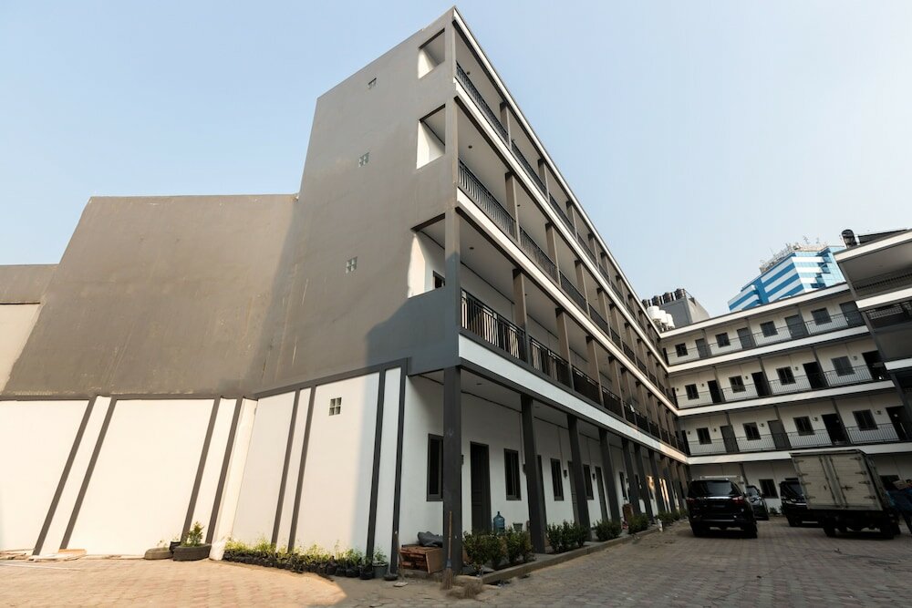 Фото Oyo 1310 Urban Residence