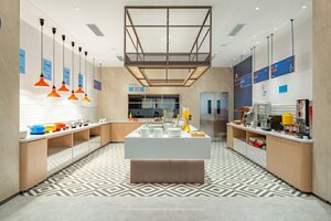 Гостиница Holiday Inn Express Chengdu Tianfu Square