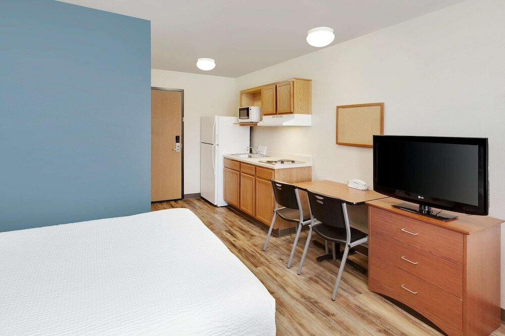 Фото WoodSpring Suites Council Bluffs, an Extended Stay Hotel
