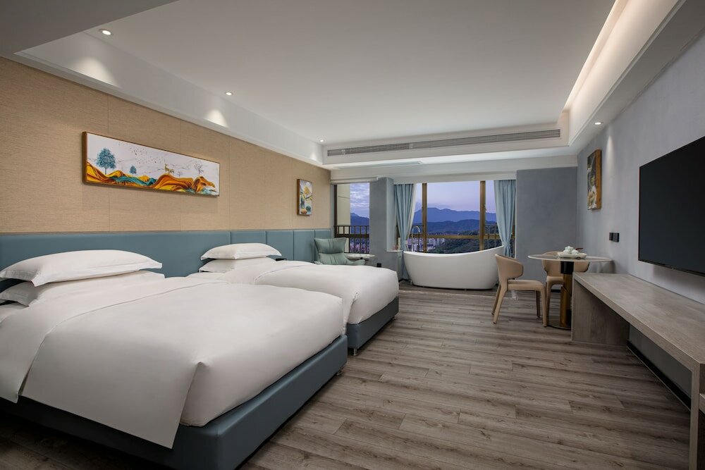 Фото Wyndham Garden Heyuan