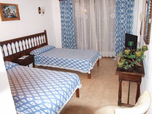 Фото Hostal Villa Rosa