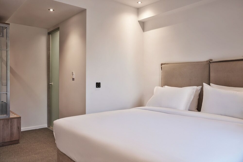 Фото Nlh Kerameikos - Neighborhood Lifestyle Hotels