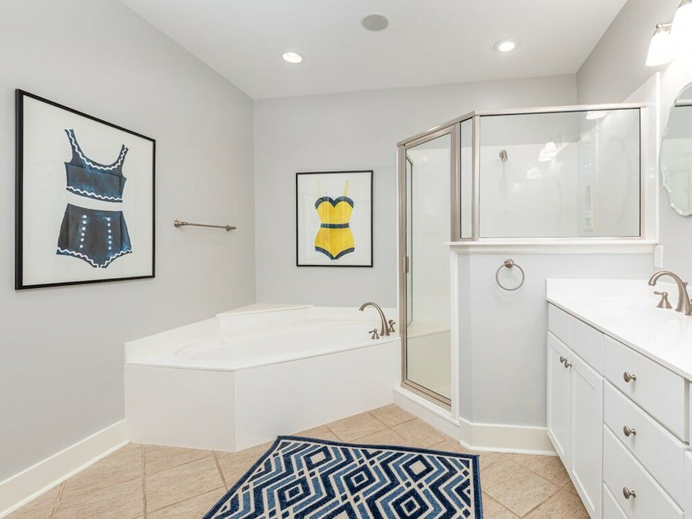 Фото 2nd To None