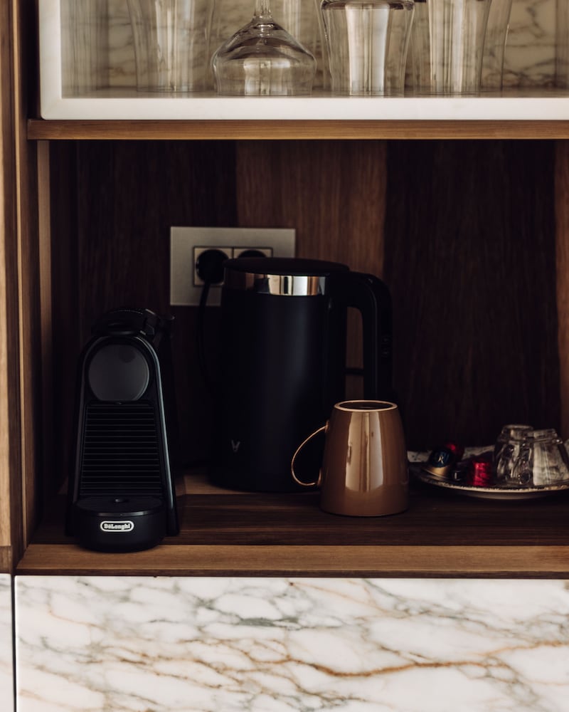 Фото Avgoustos Suites - Adults only