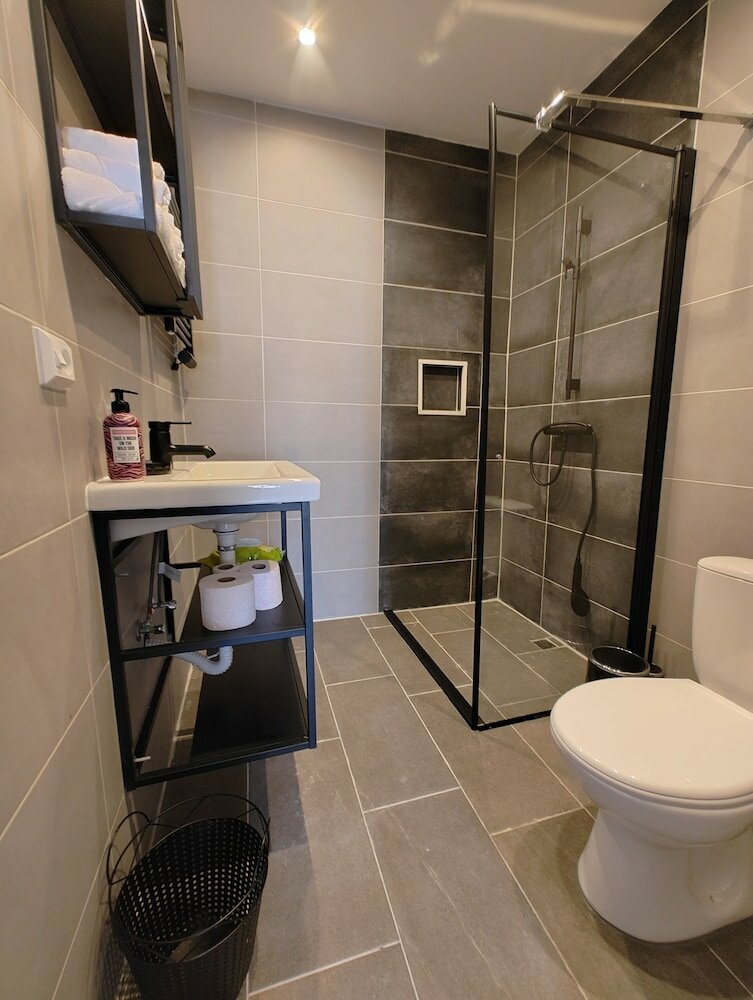 Фото The Diesel Bed and Breakfast