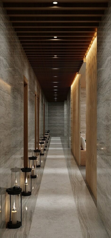 Фото Awaken Danang Hotel