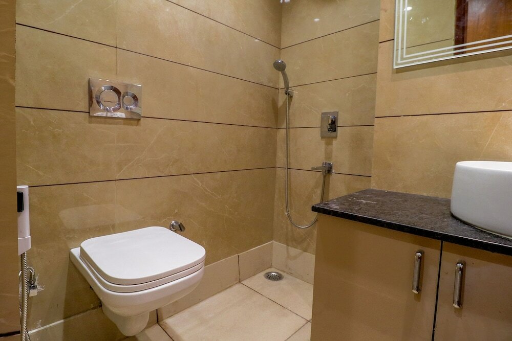 Фото Fabhotel F9 Pitampura