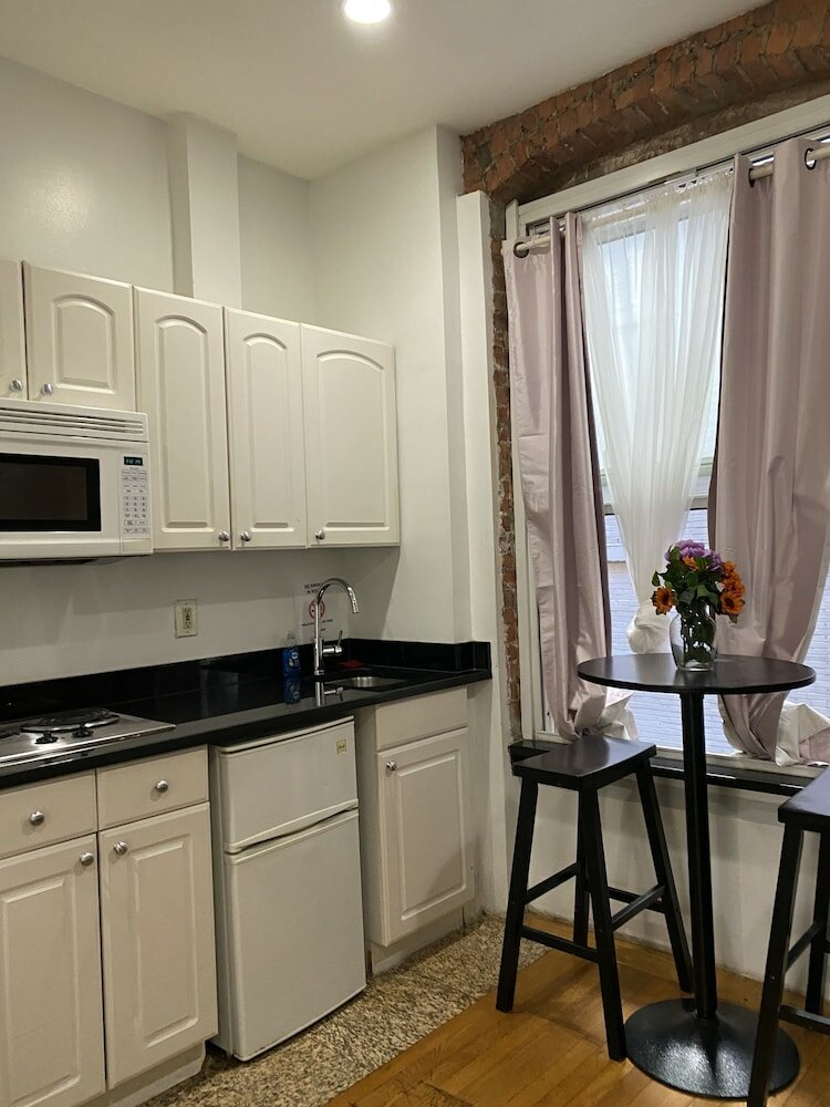 Фото 31 Street Broadway Hotel