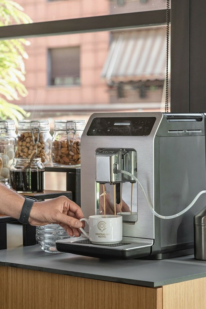 Фото CentralInn Hotel Tirana