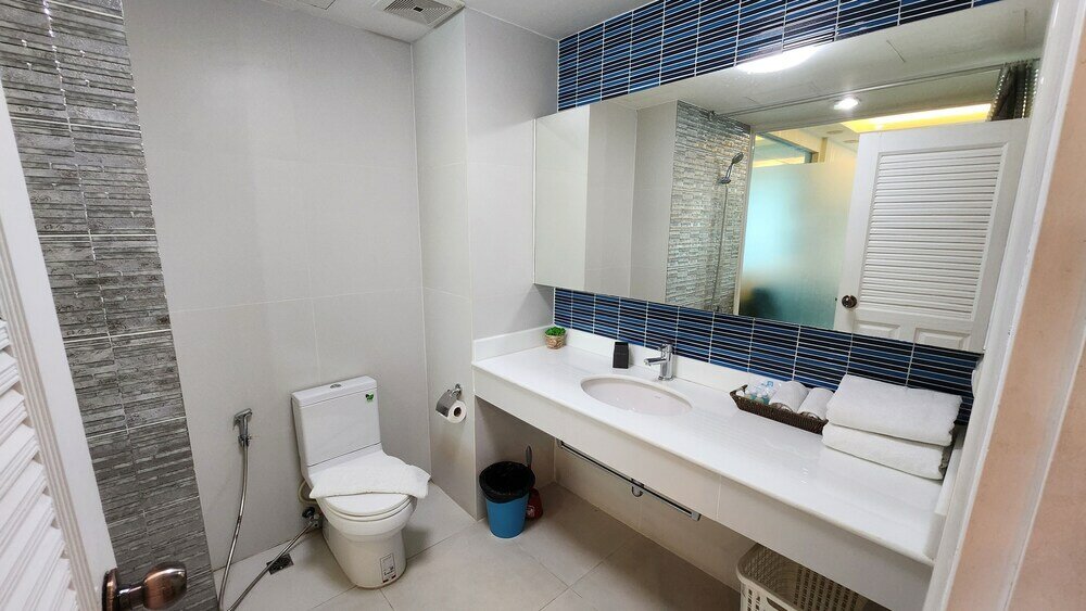 Фото Condo Express View Talay 6