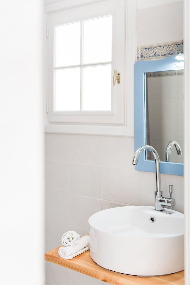 Фото LavaRock Villa