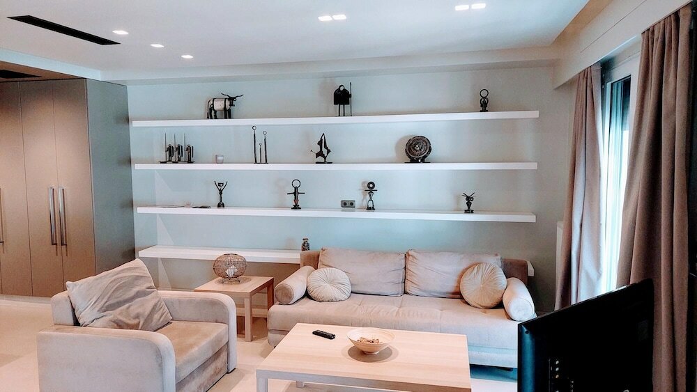 Фото Luxurious minimal apartment in Acropolis