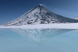 Klyuchevskaya Sopka (Kamchatka Territory, Prirodny park regionalnogo znacheniya Klyuchevskoy), volcano