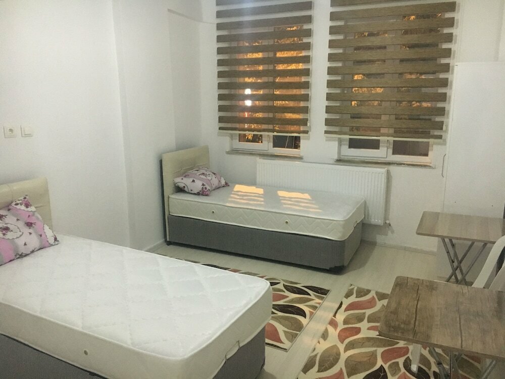 Pansiyonlar, hosteller Merkez Pansiyon, Çivril, foto