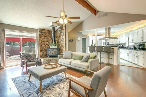 Гостиница Beautiful Family Home in Memphis w Private Patio! в Мемфисе