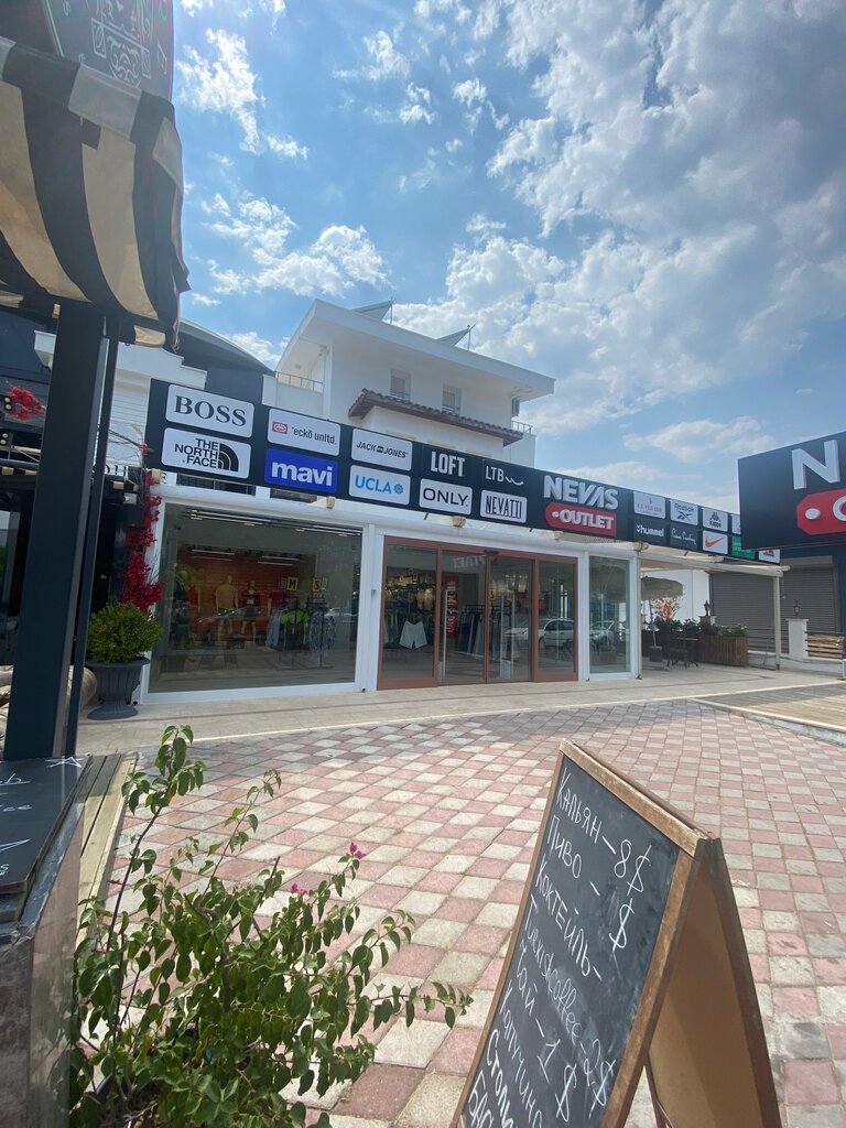 Clothing store Lcw Dream & Home, Kemer, photo