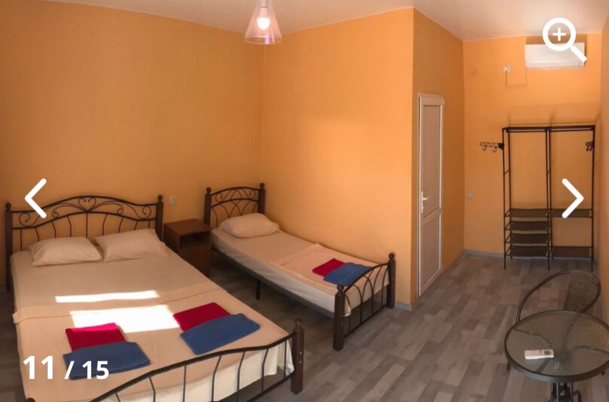 Фото Тихий дворик Алахадзы