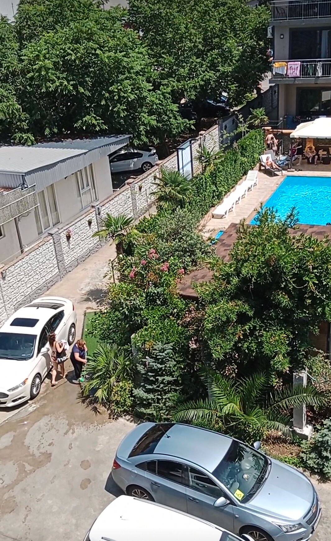Фото Iveri Beach