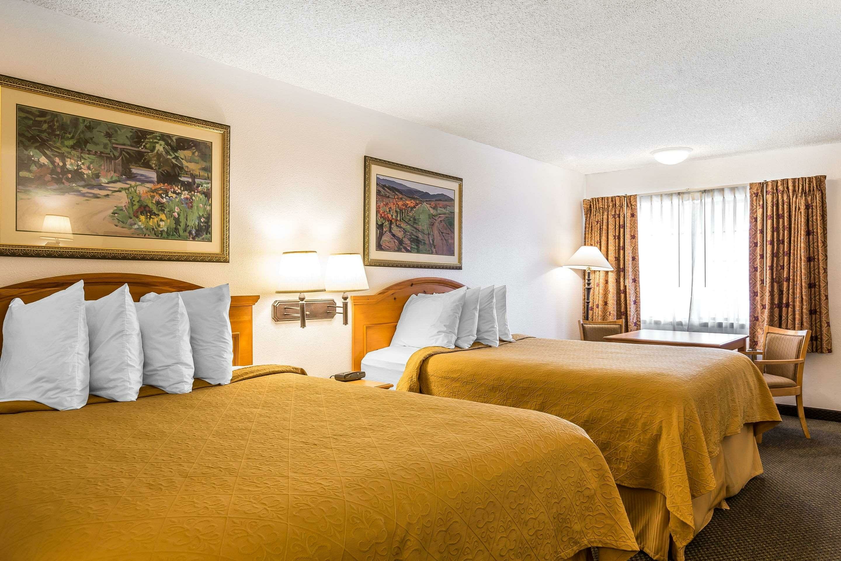 Фото Quality Inn Near Fort Hunter Liggett