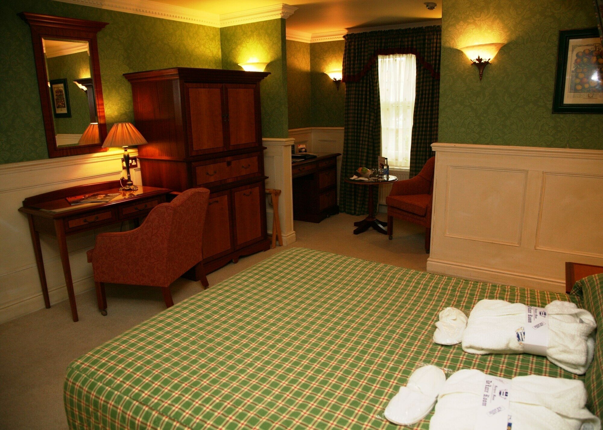 Фото Marygreen Manor Hotel