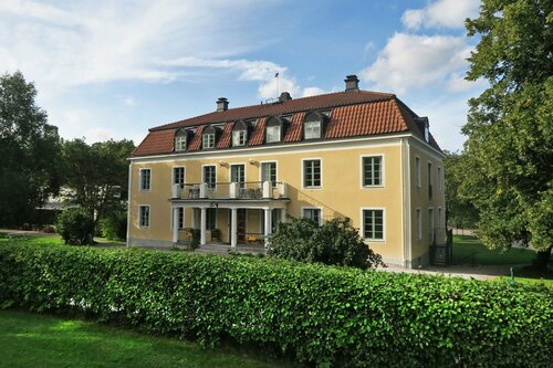 Гостиница Hagabergs konferens & vandrarhem в Сёдертелье