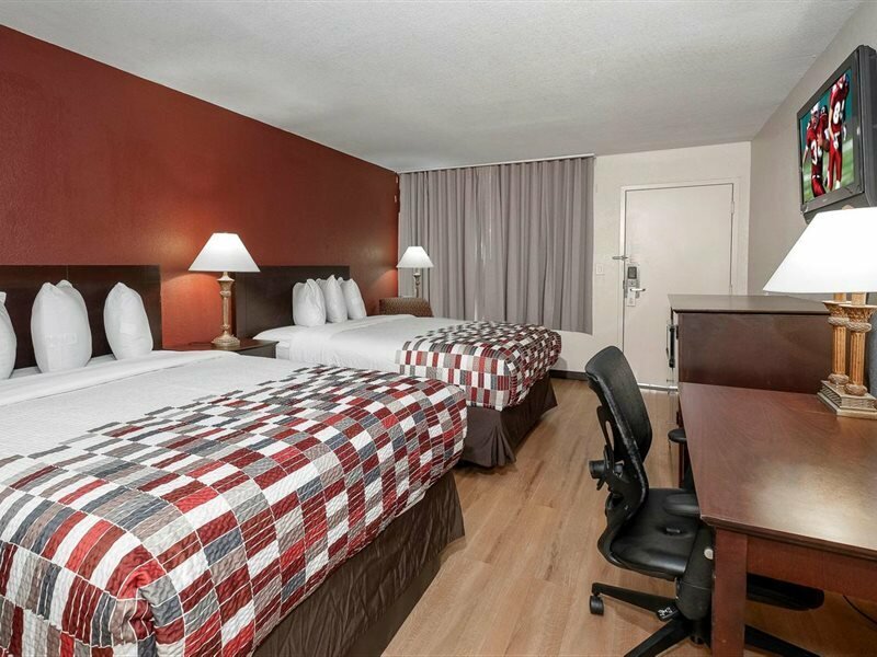 Фото Red Roof Inn Gulfport - Biloxi Airport